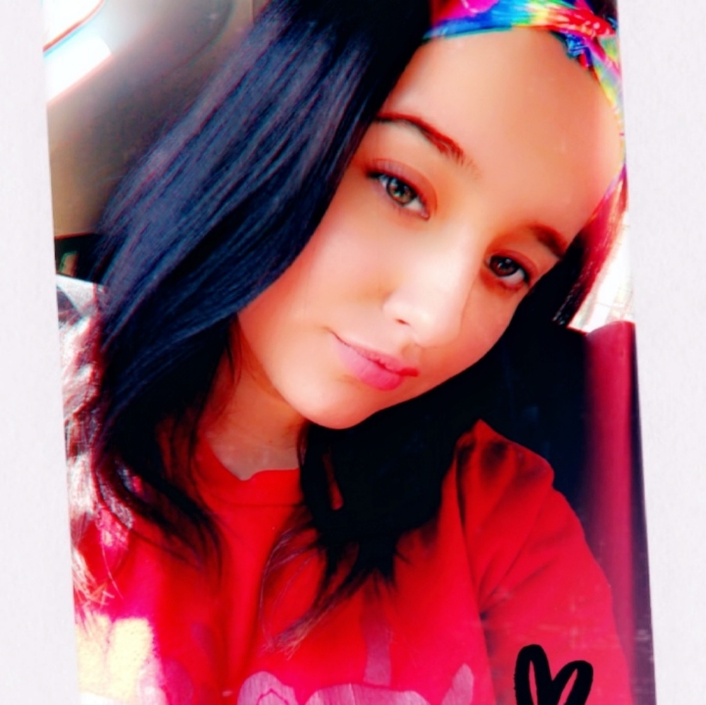 Meet your Posher, Kasey